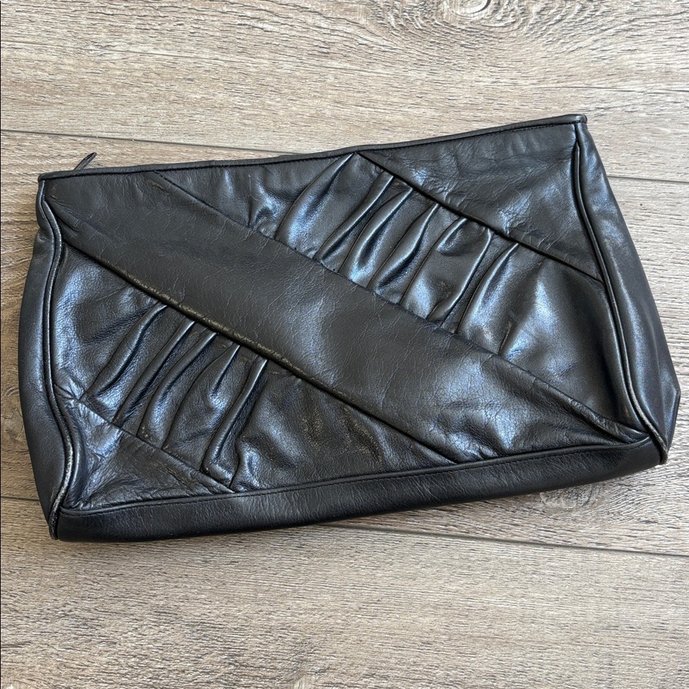 NWOT Vintage Genuine Leather Gathered Women’s Oversized Clutch Purse